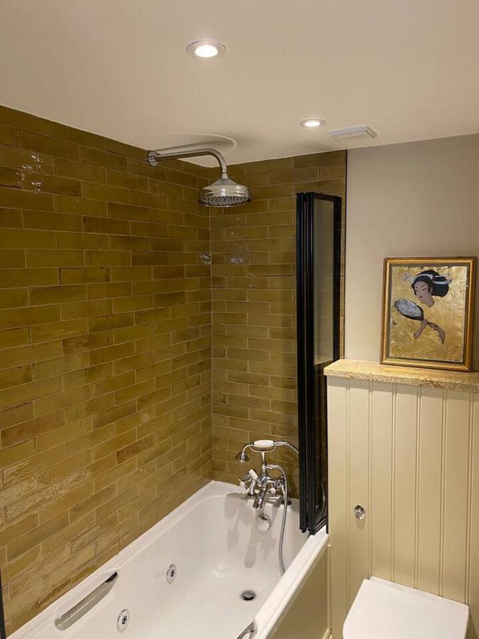 דירות Brimscombe Linden Retreat מראה חיצוני תמונה